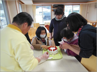 手作りケーキ作り_H25(2)